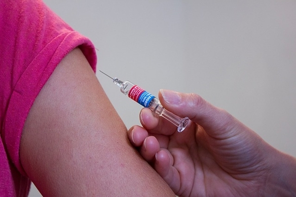 公費流感疫苗自今年起全面轉換使用四價流感疫苗
